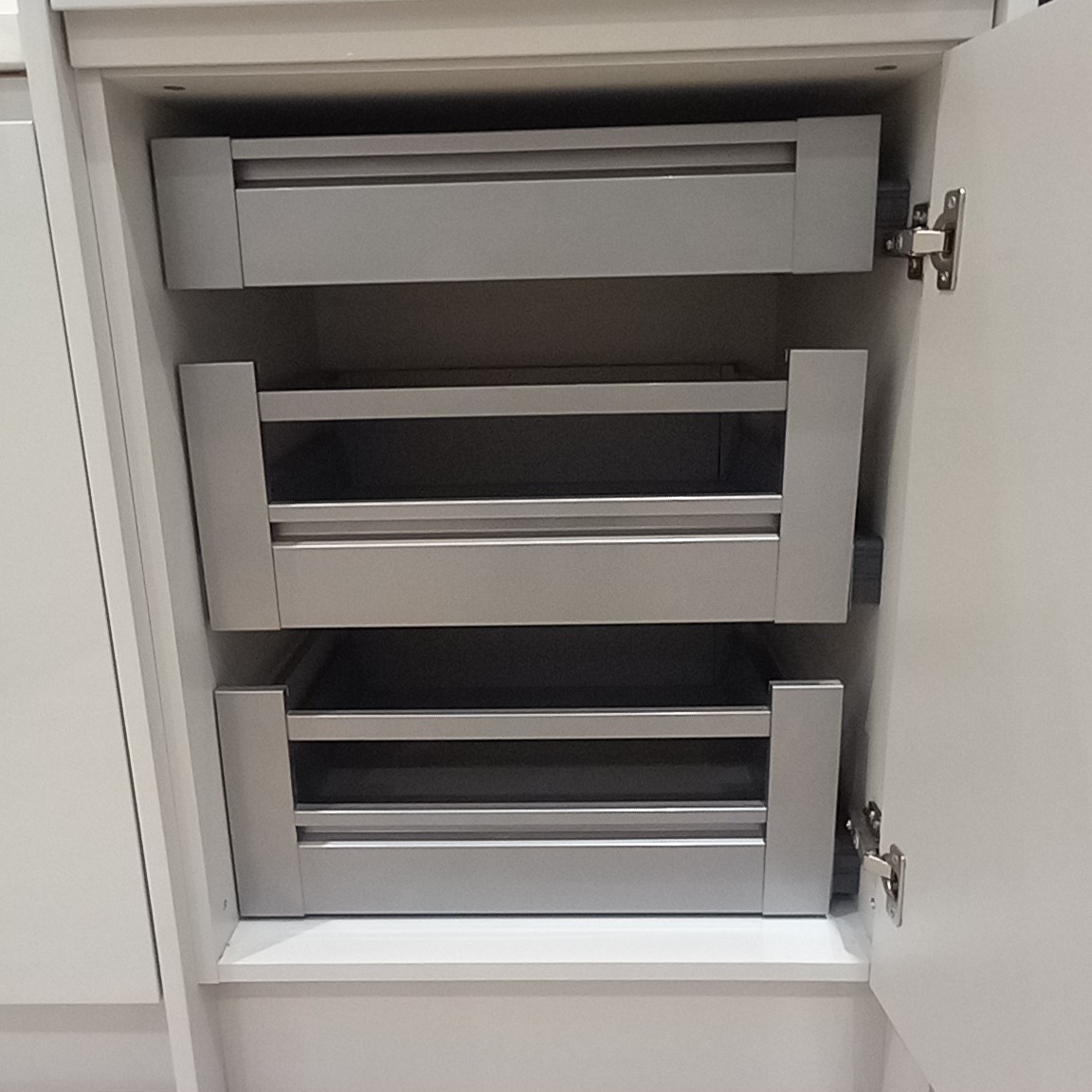 Internal Soft Close Kitchen Drawer Box